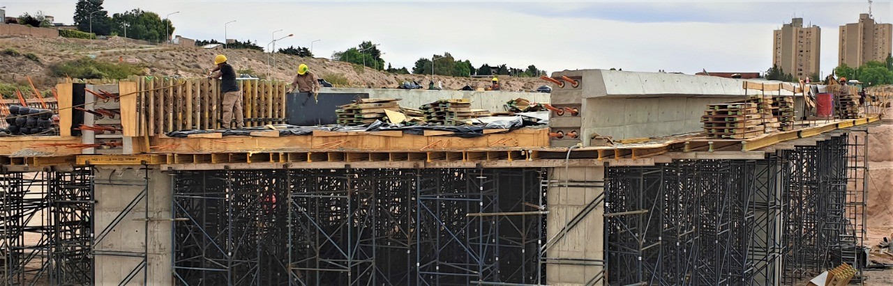 Puentes Tablero Postesado